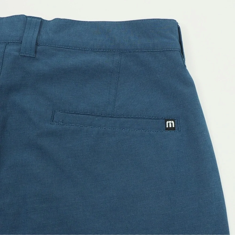 Travis Mathew Beck Chino Golf Shorts Mens 30 Blue Flat Performance Tech Blend